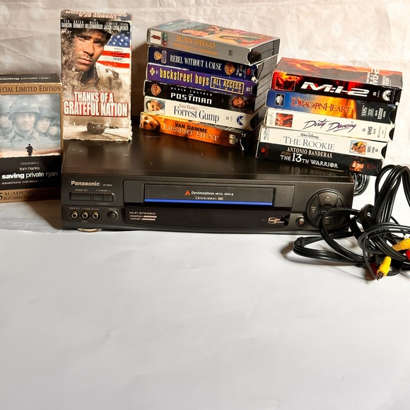 Panasonic VCR player &VHS tapes movies bundles - Picture 8 of 16